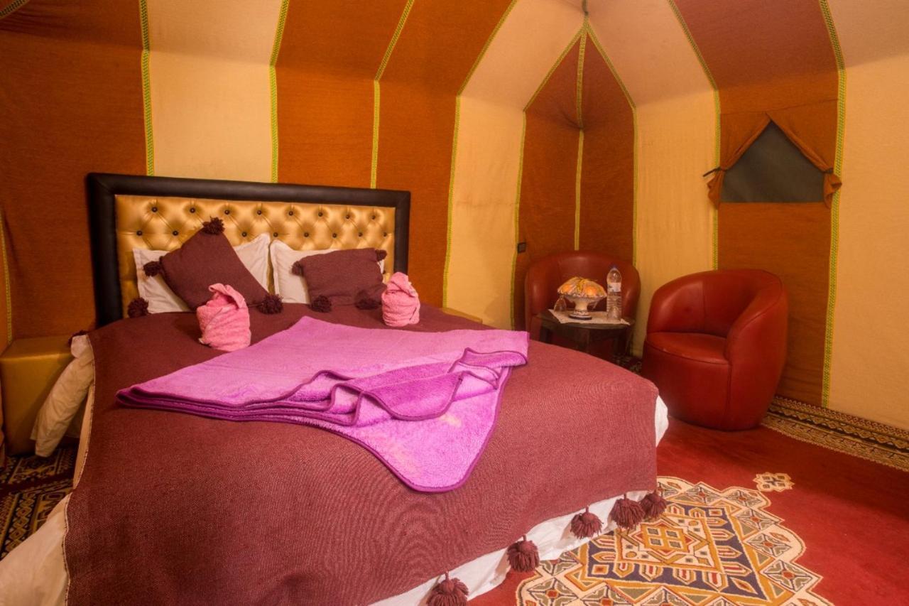 Ammar Luxury Camp Hotel Merzouga Bagian luar foto