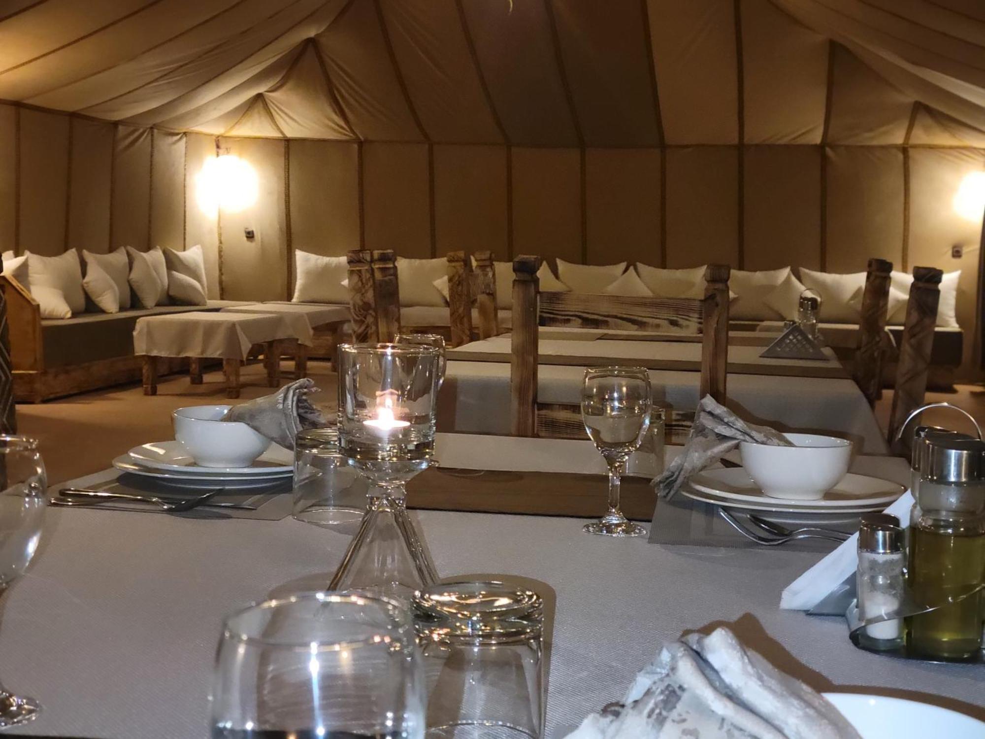 Ammar Luxury Camp Hotel Merzouga Bagian luar foto