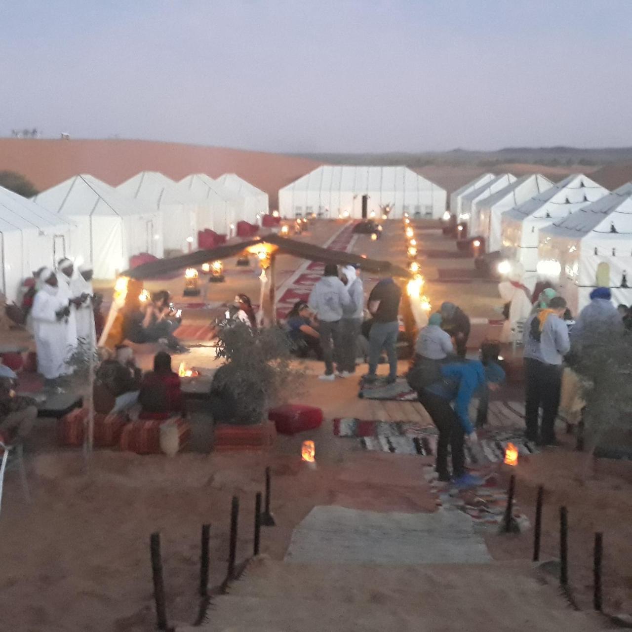 Ammar Luxury Camp Hotel Merzouga Bagian luar foto