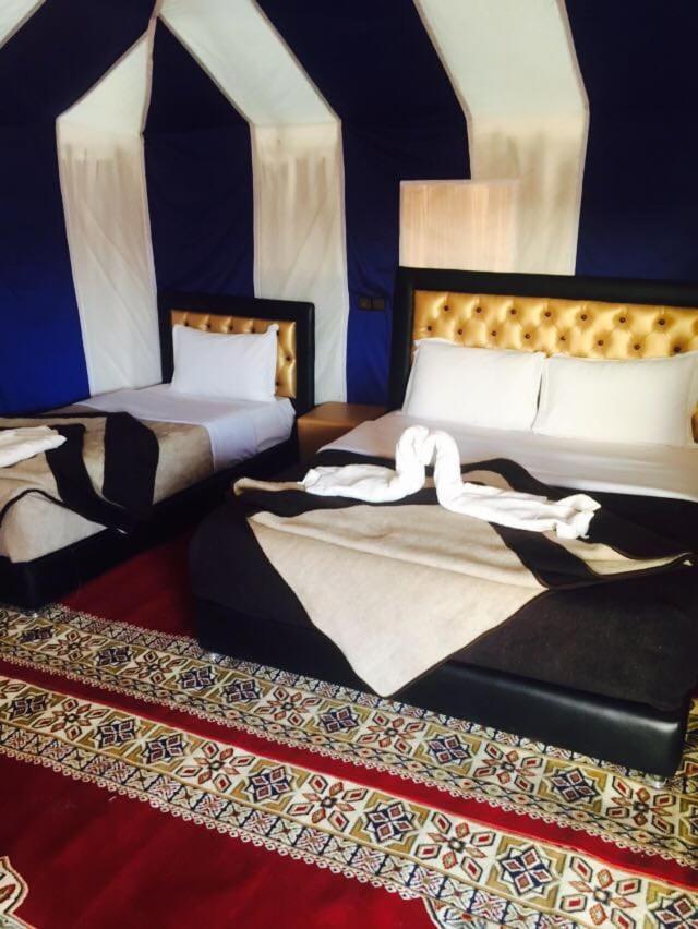 Ammar Luxury Camp Hotel Merzouga Bagian luar foto