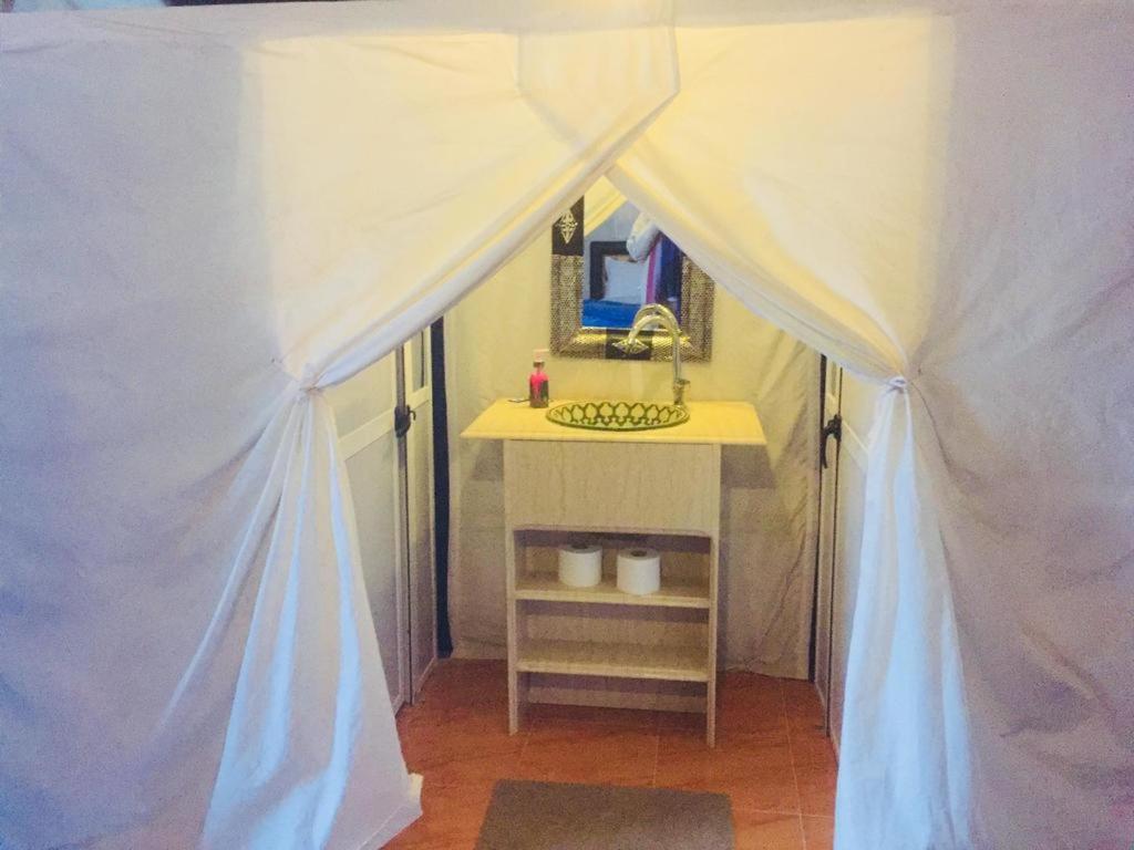 Ammar Luxury Camp Hotel Merzouga Bagian luar foto