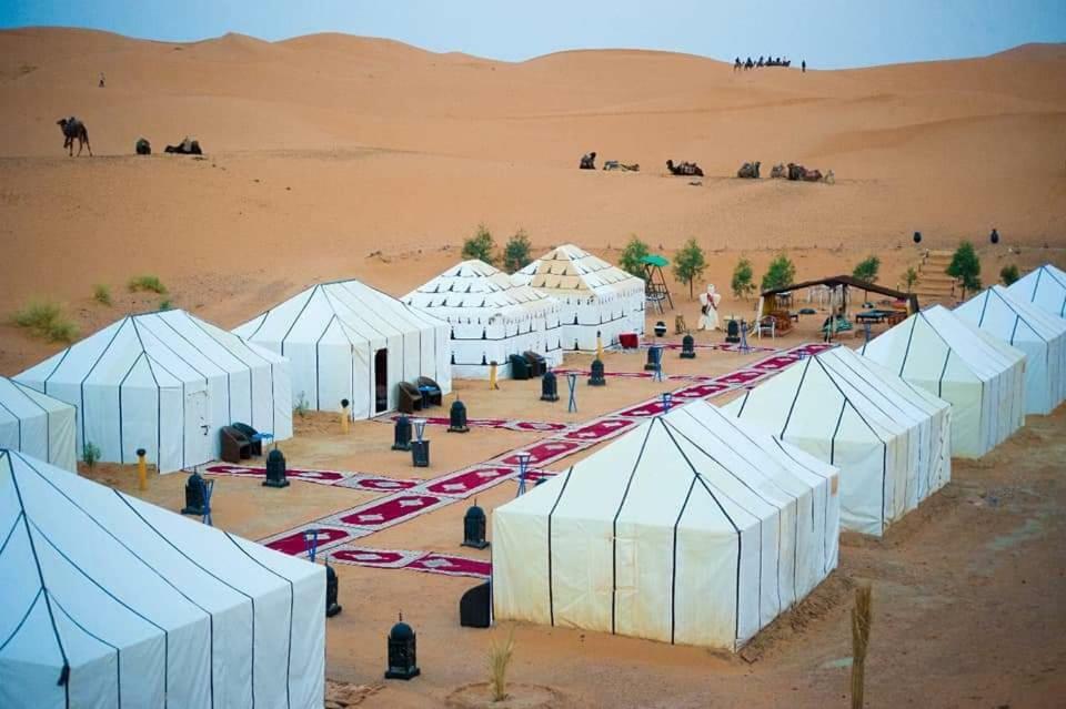 Ammar Luxury Camp Hotel Merzouga Bagian luar foto