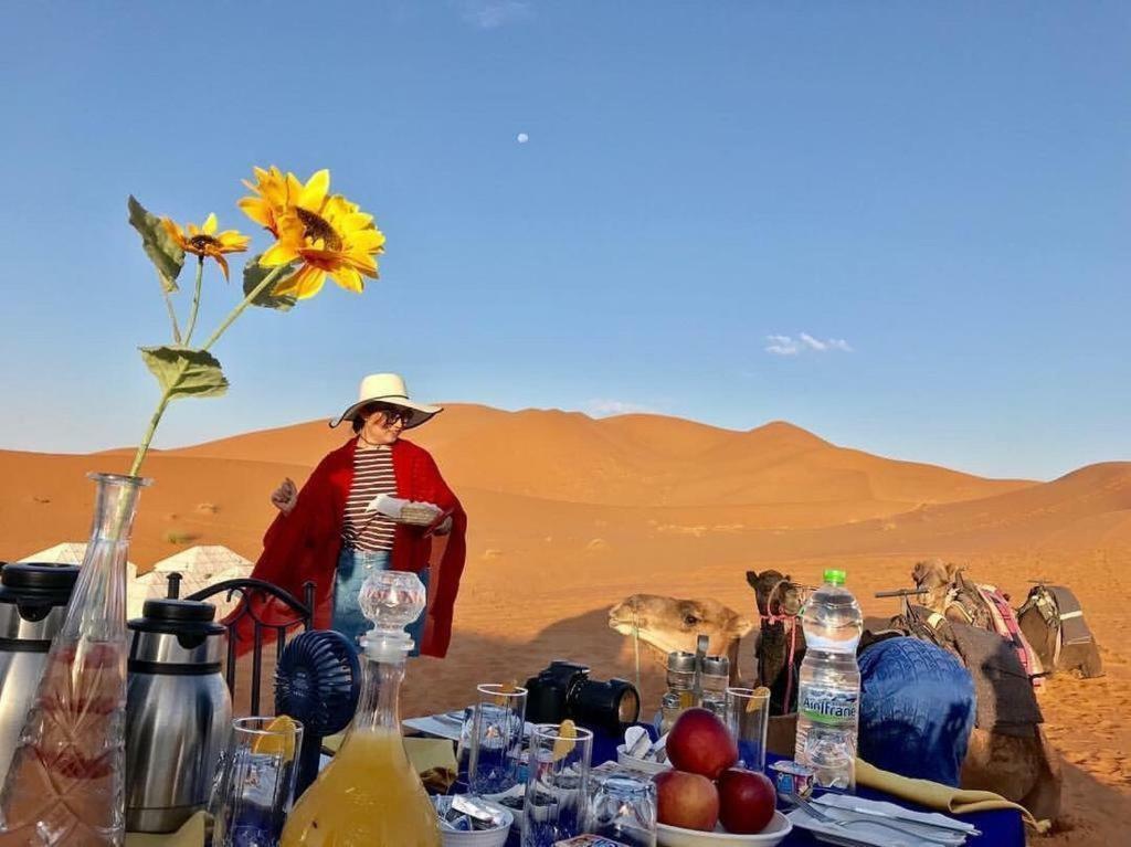 Ammar Luxury Camp Hotel Merzouga Bagian luar foto